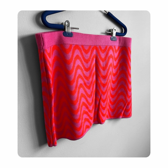 ★ NWOT H&M Divided Knit Skirt - Double Pink ★ - Picture 13 of 15